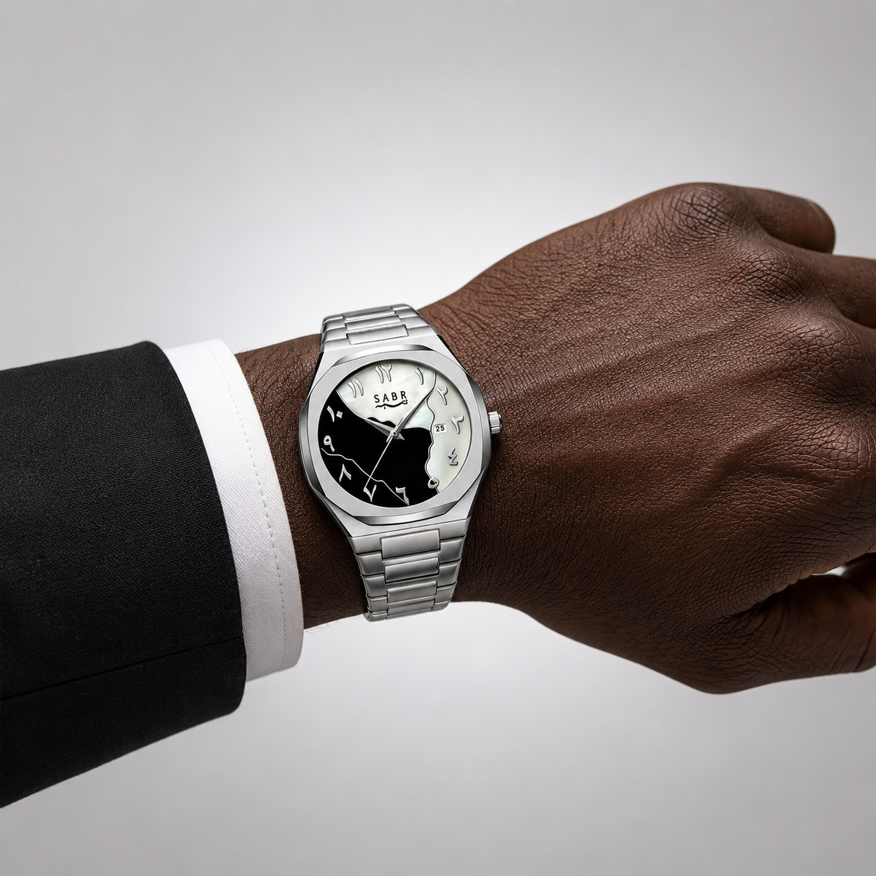 SABR™ – Édition Dualité, Une signature inspirée d’Afrique