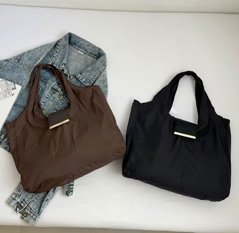 Sac Pliable Premium NOMA™ | Compact, Léger & Toujours à Portée de Main
